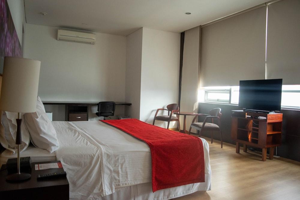 Mi Hotel Sandiego Medellín Eksteriør billede