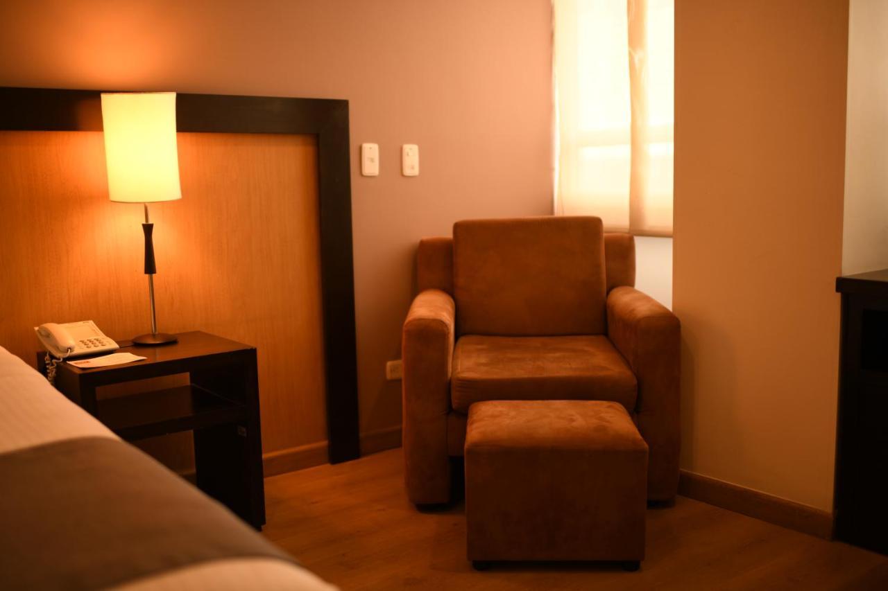 Mi Hotel Sandiego Medellín Eksteriør billede