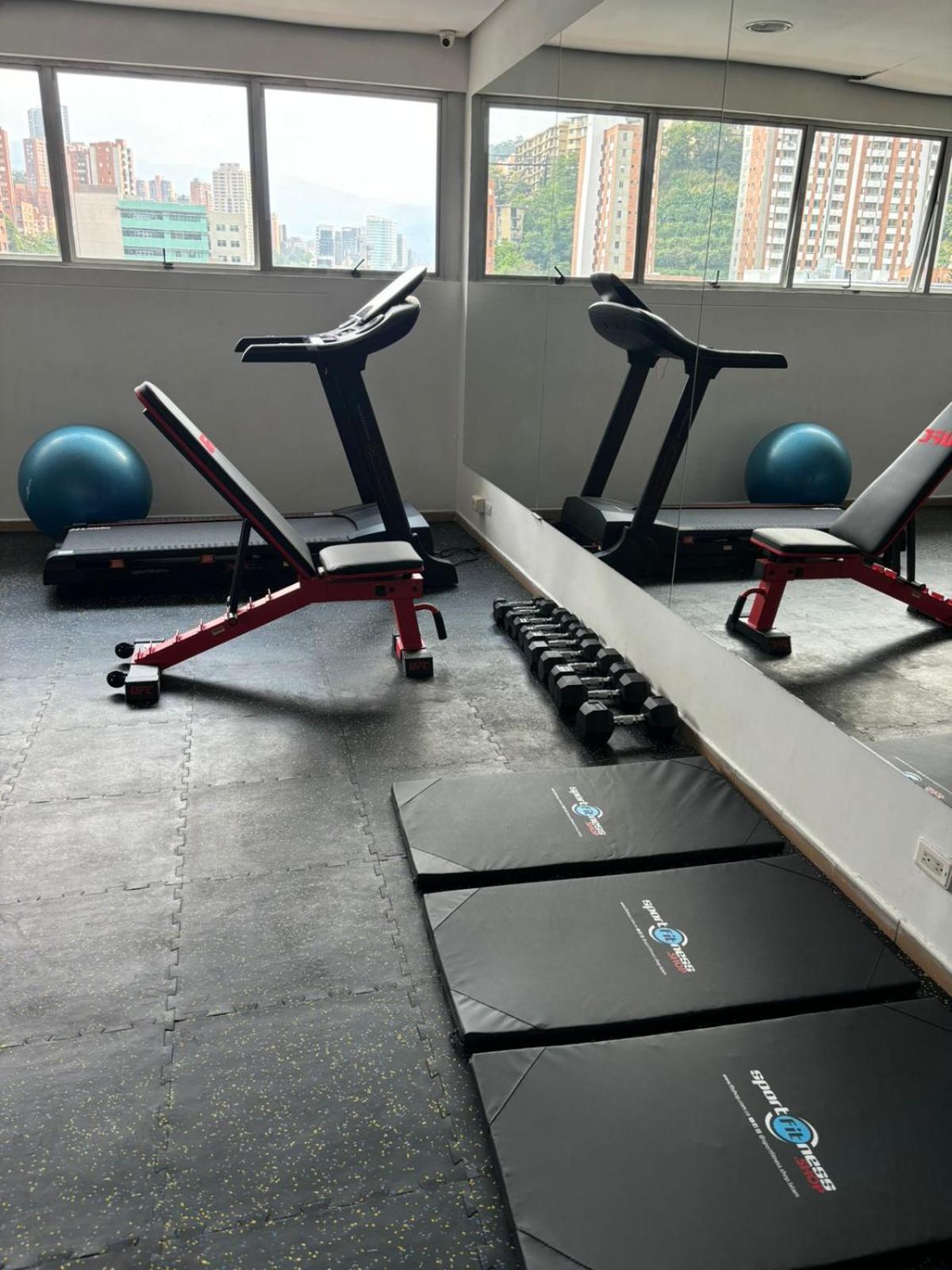 Mi Hotel Sandiego Medellín Eksteriør billede